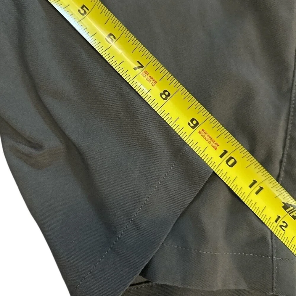 Nike Men's Dri-FIT Golf Shorts‎ Size 32 Gray Chino Style Performance Lightweight